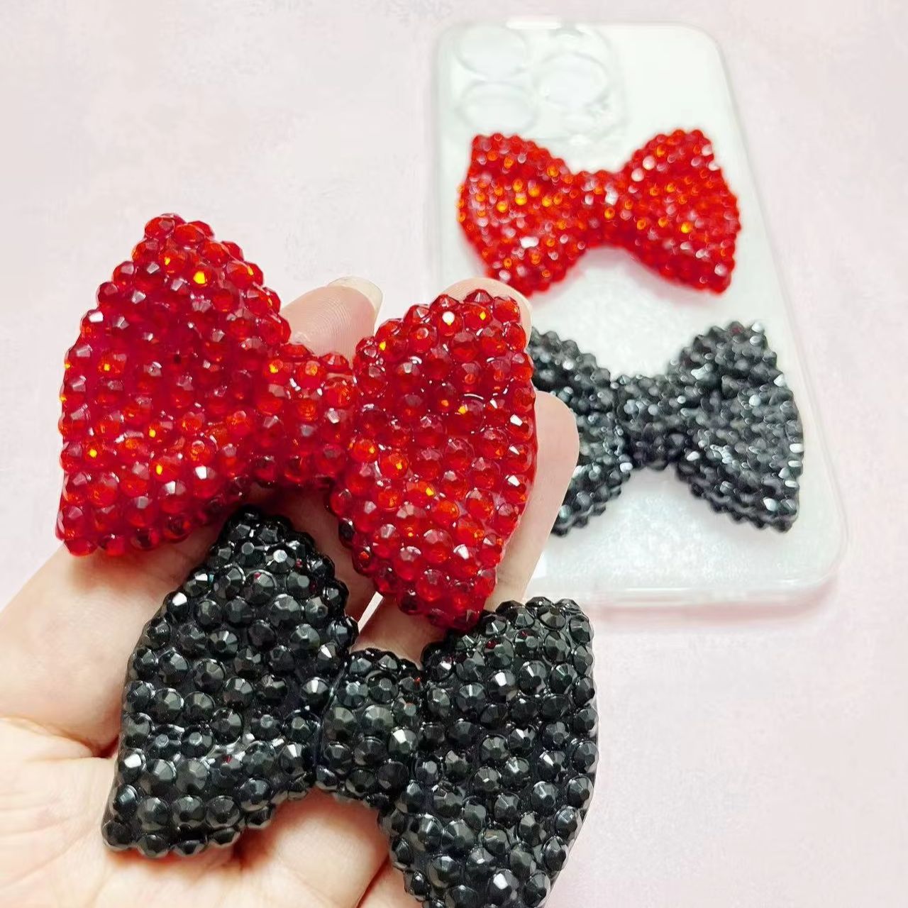 Phone Accessories Logo Design - 1 قطعة Y2K Kawaii بلينغ الوردي
